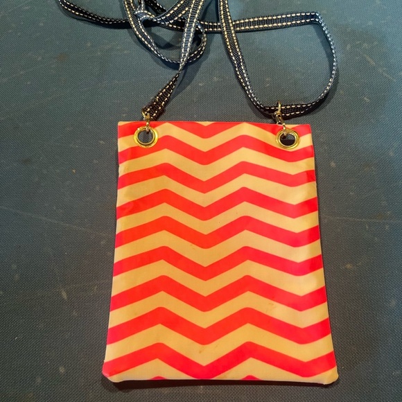 SCOUT CROSSBODY BAG summer pink white purse beach - Picture 2 of 3